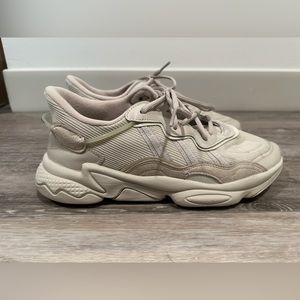 Adidas Ozweego Sneakers